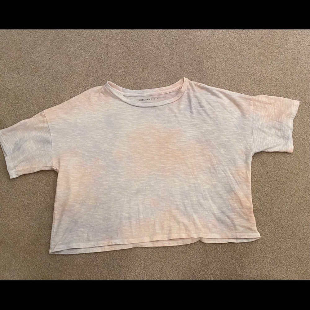 Cropped tie-dye shirt